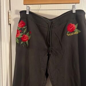 Lucky Brand Y2K vintage Chocolate Sweatpants with Red Rose Embroidery